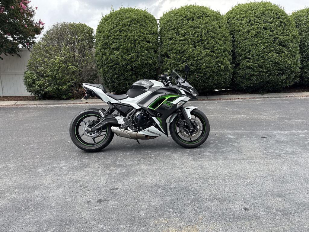 2022 KAWASAKI NINJA 650 Sportbike