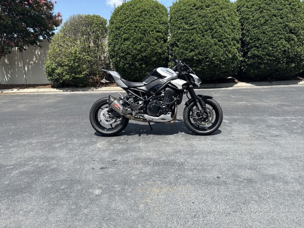 2025 KAWASAKI Z900 Standard