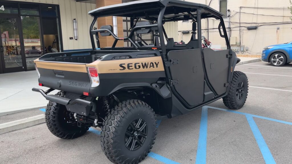 2026 SEGWAY UT10 P CREW