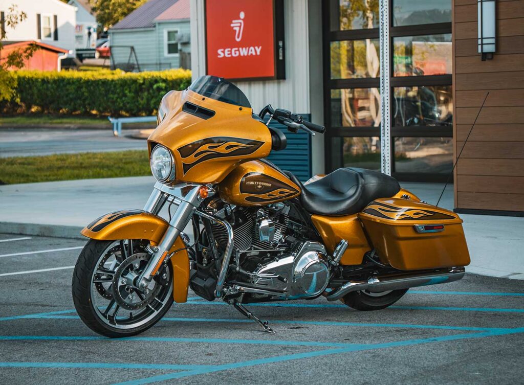 2016 HARLEY-DAVIDSON FLHXS