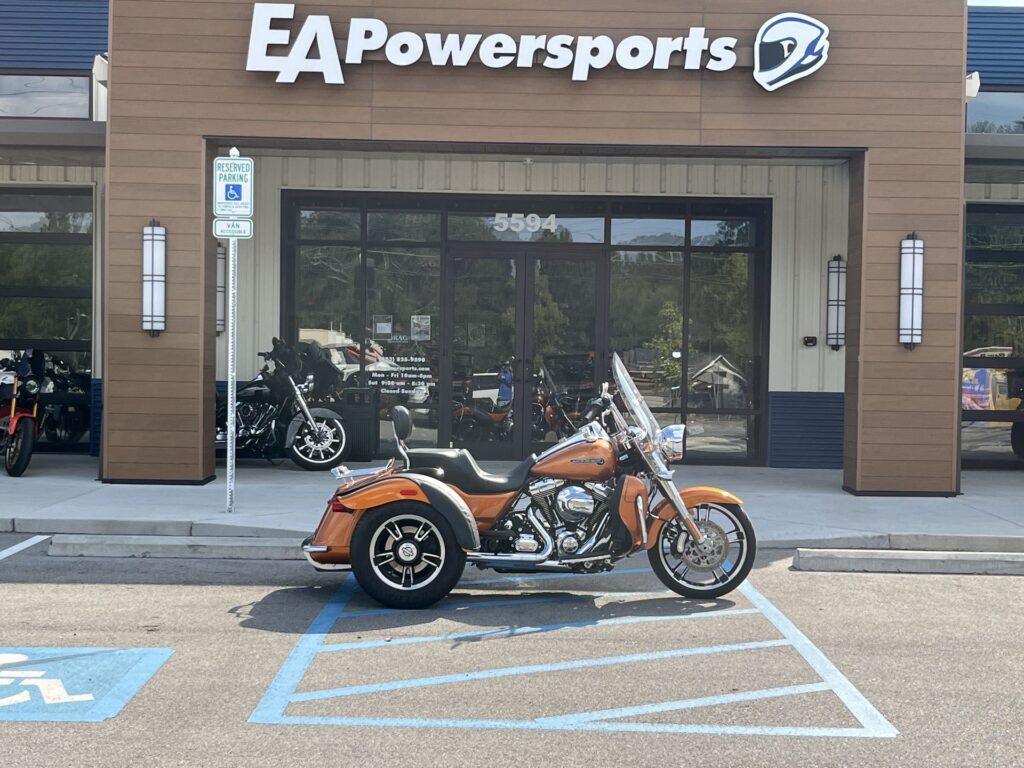 2015 HARLEY-DAVIDSON FLRT